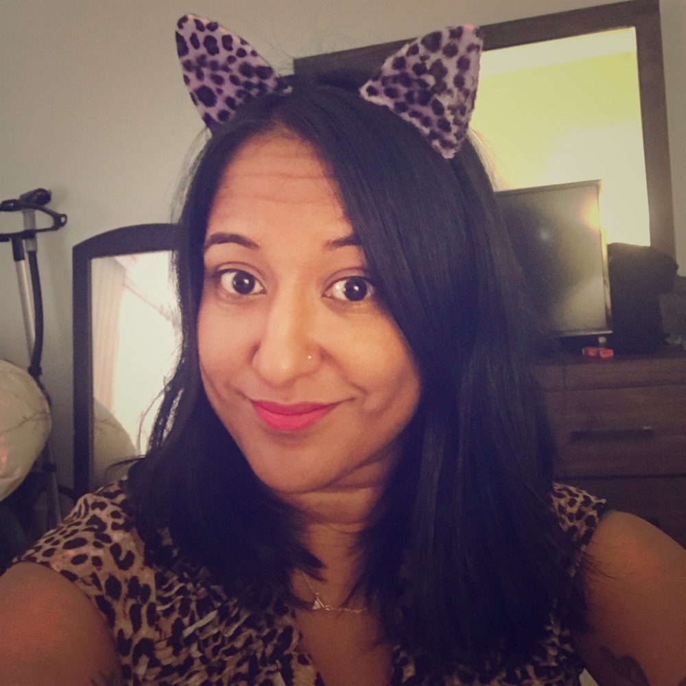 Meet your Posher, Sharon